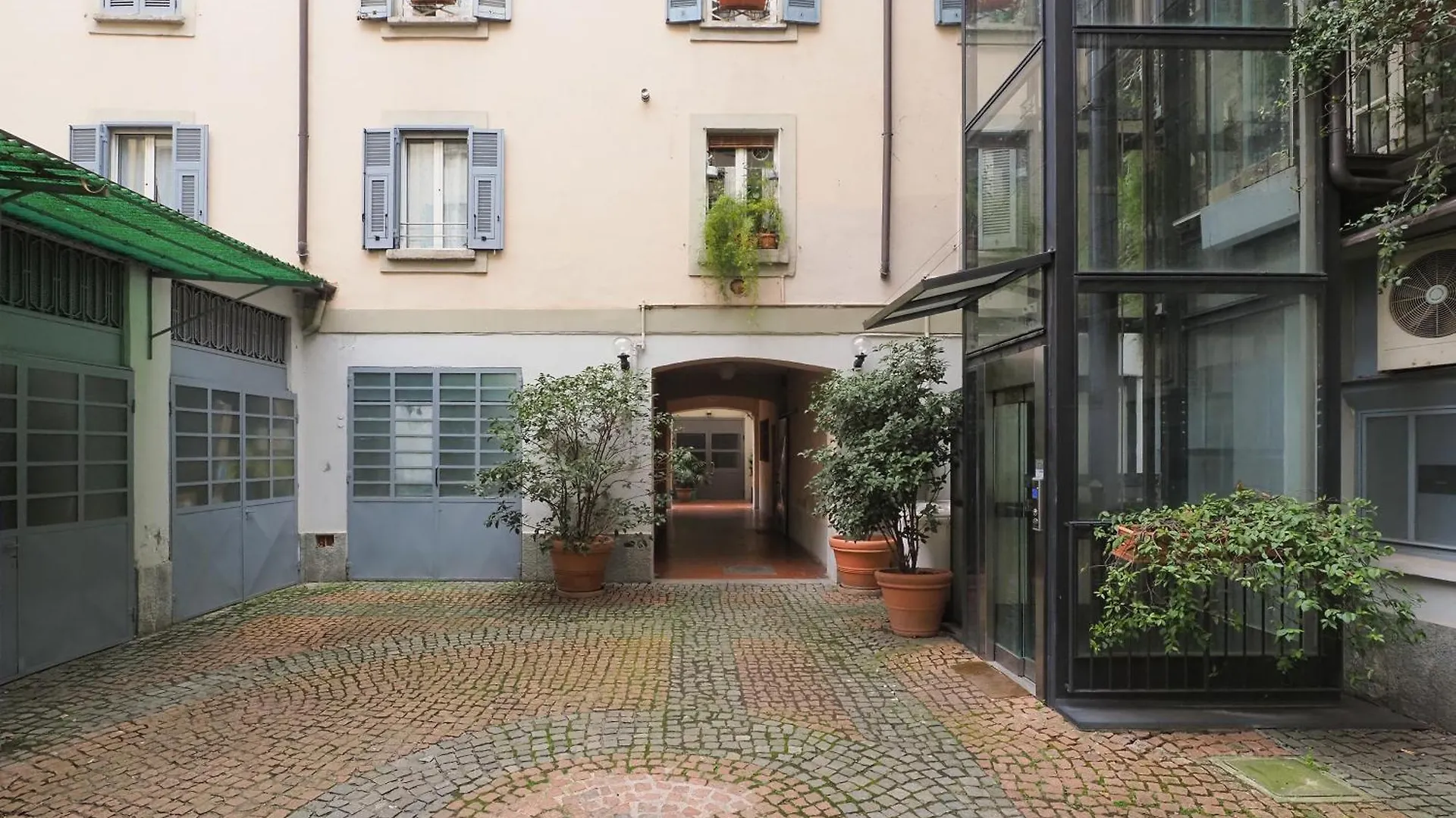 Arco Della Pace Charming Apartment Milánó